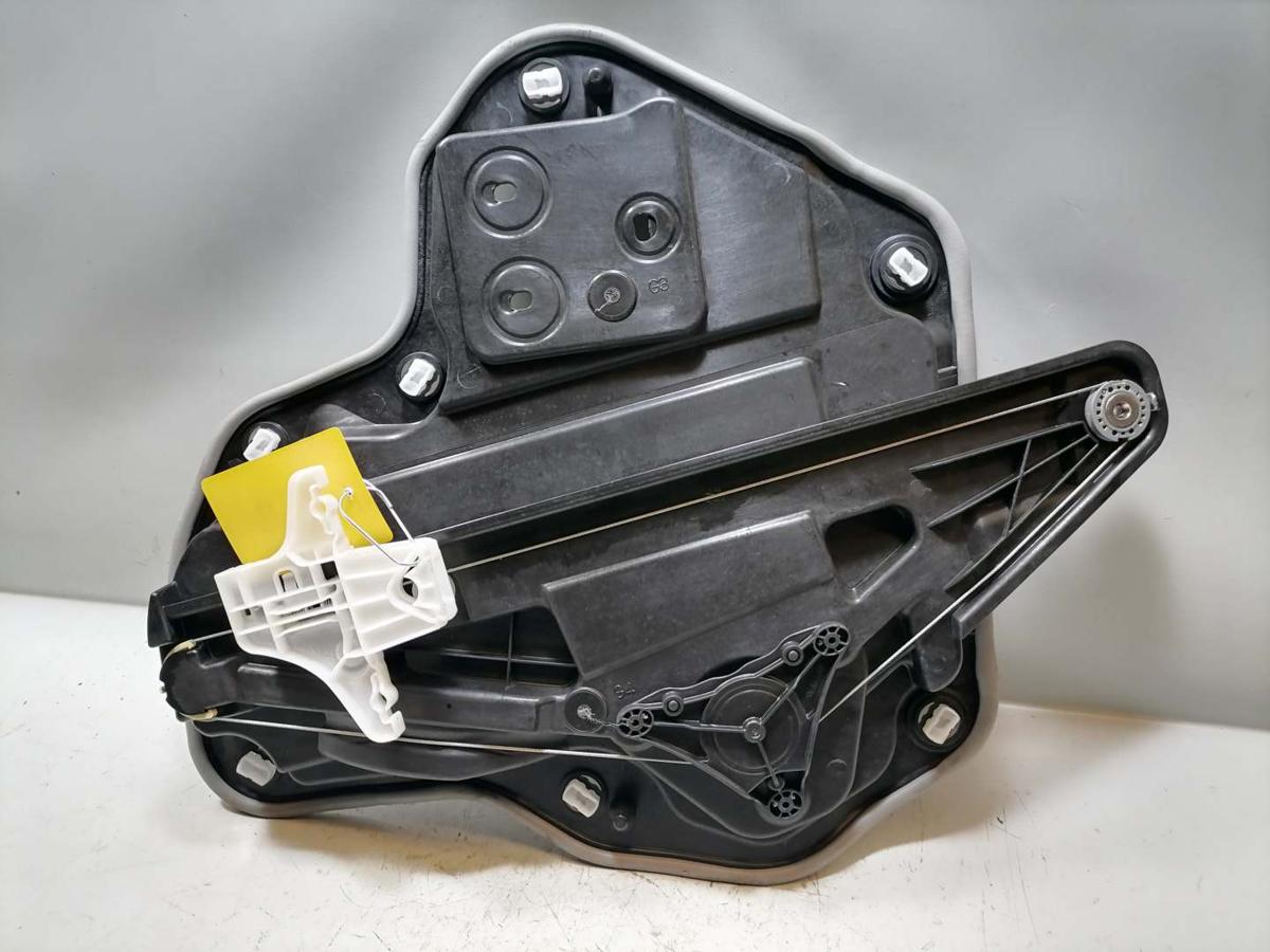 VW Passat B9 original Fensterheber hinten rechts elektrisch Kombi Variant Bj.2024